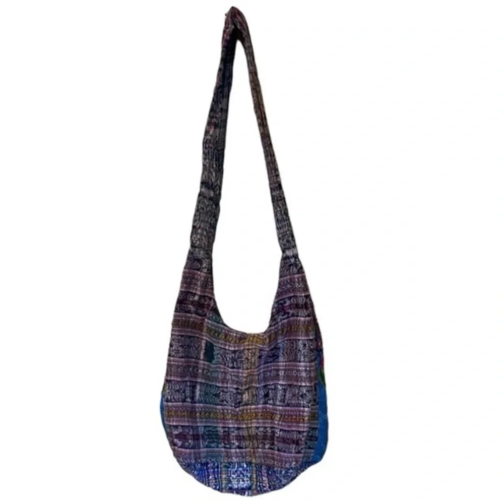 Multicolor Floral Guatemalan Artisan Handmade Crossbody With‎ Zipper